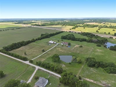 643 CR 2992, Windom TX 75492 - Photo 3