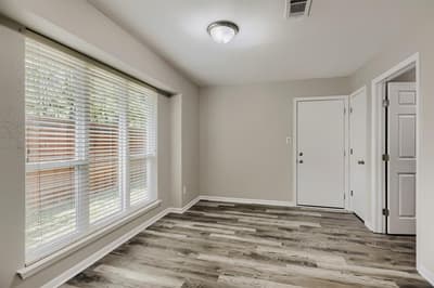 6946 Hunnicut Place, Dallas TX 75227 - Photo 5