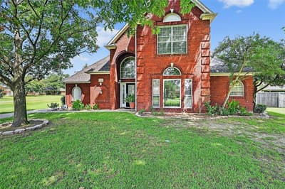 736 W Kiowa Drive, Lake Kiowa TX 76240