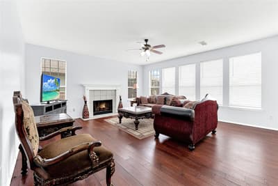 8506 Manchester Drive, Rowlett TX 75089 - Photo 2