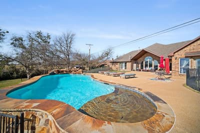 155 Lakeshore Drive, Waxahachie TX 75165 - Photo 4