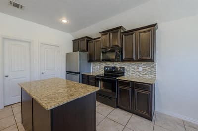 512 Jennie Marie Circle, Ferris TX 75125 - Photo 5