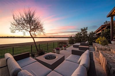 10013 Lakeside Drive, Fort Worth TX 76179 - Photo 2