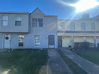 2174 Aspen Drive, Dallas TX 75227