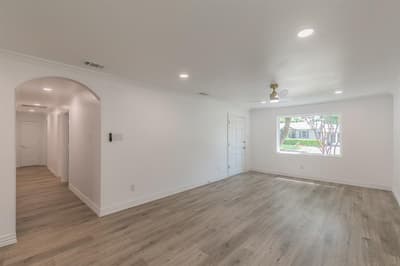 1812 Boyd Street, Dallas TX 75224 - Photo 2