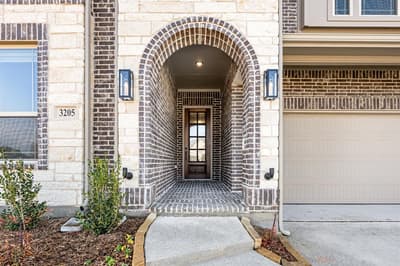 3205 Emerald Trace Drive, Denton TX 76226 - Photo 4