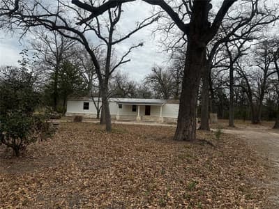 1101 County Road 2405, Kemp TX 75143