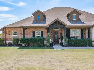 217 Heather Lane, Decatur TX 76234 - Photo 3