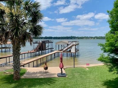 201 N Oak Acres Drive N, Malakoff TX 75148