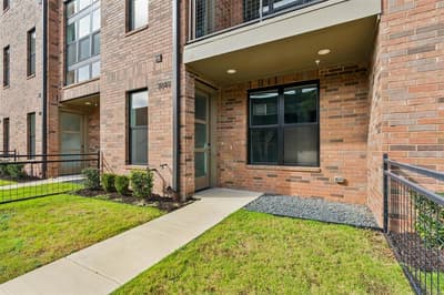 3048 Chimes Street, Dallas TX 75219 - Photo 3