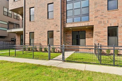 3040 Chimes Street, Dallas TX 75219 - Photo 2