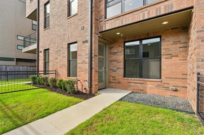 3040 Chimes Street, Dallas TX 75219 - Photo 3
