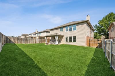 9121 Liberty Crossing Drive, Fort Worth TX 76131 - Photo 2