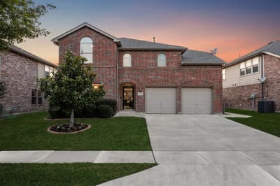 9121 Liberty Crossing Drive, Fort Worth TX 76131 - Photo 3