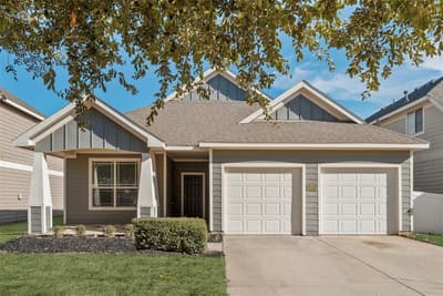 1724 Murphy Court, Providence Village TX 76227 - Photo 4