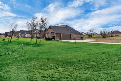 2037 Pinnell Prairie, Weatherford TX 76088 - Photo 4