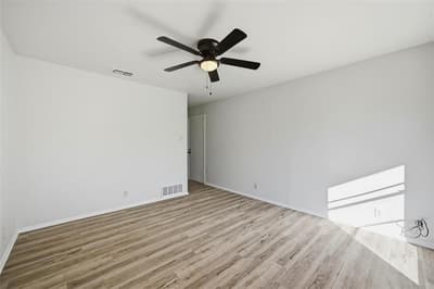 105 N Wood Avenue, Denison TX 75020 - Photo 4