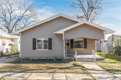 1410 Avenue E, Brownwood TX 76801