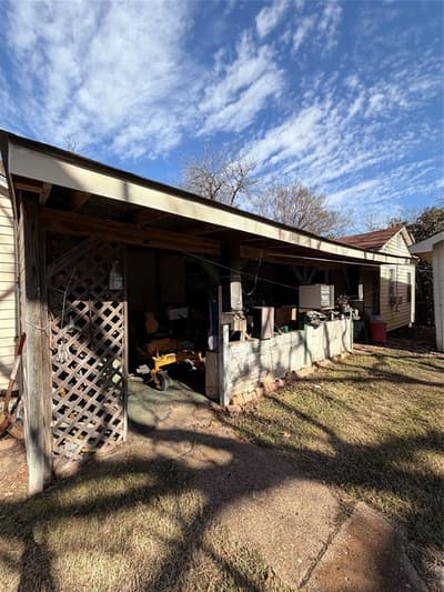 114 E Park Place Drive, Lancaster TX 75134 - Photo 5