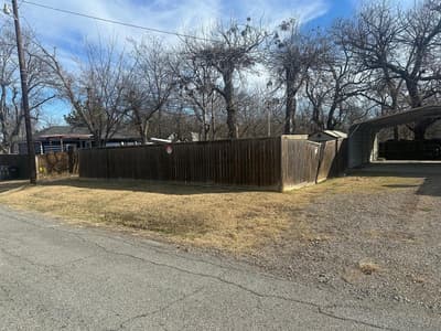 631 W Walker Street, Denison TX 75020 - Photo 4