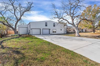 406 N Oak Lane, Tolar TX 76476 - Photo 2