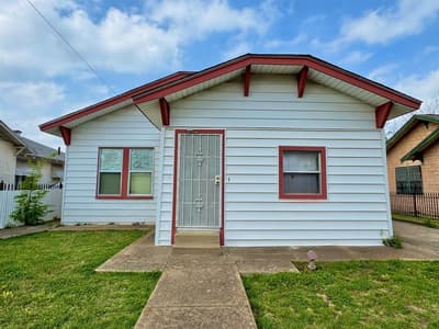 619 Delaware Street, Dallas TX 75208