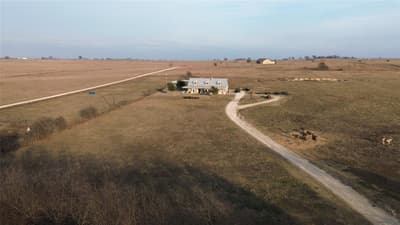 8928 County Road 1232, Godley TX 76044 - Photo 3