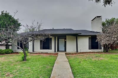 1711 Chesterfield Drive, Carrollton TX 75007