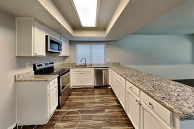 1711 Chesterfield Drive, Carrollton TX 75007 - Photo 5