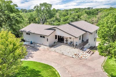 110 Vanshire Road W, Lakeside TX 76108