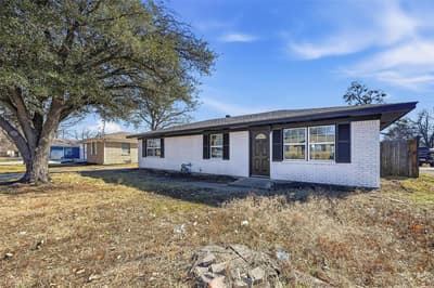 421 Cherry Drive, Princeton TX 75407 - Photo 2