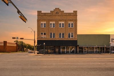 107 S Austin Street, Comanche TX 76442 - Photo 4