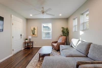 1302 NW 3rd Avenue, Mineral Wells TX 76067 - Photo 5