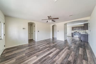 813 Jones Street, Greenville TX 75401 - Photo 3