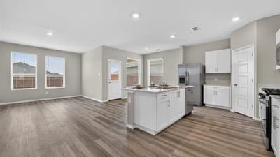 1921 CHEROKEE Lane, Cleburne TX 76033 - Photo 4
