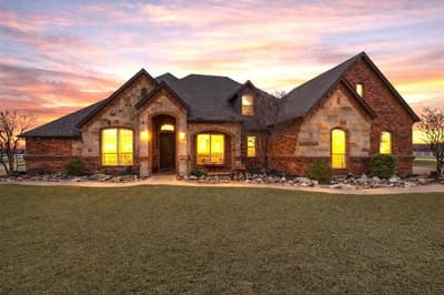 209 Lonesome Prairie Trail, Haslet TX 76052 - Photo 2