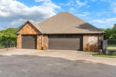 7401 Hilltop Drive, Fort Worth TX 76108 - Photo 2