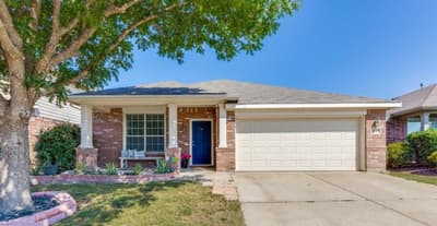 9217 Oldwest Trail, Fort Worth TX 76131