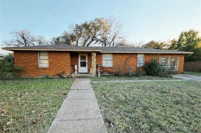 7008 Briley Drive, North Richland Hills TX 76180