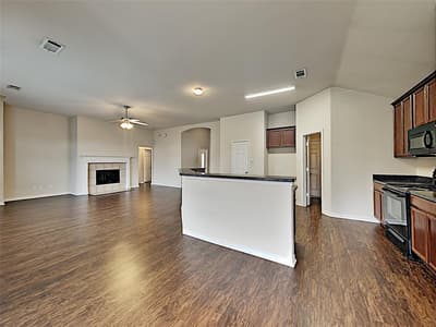 4408 Fox Meadows Lane, Mansfield TX 76063 - Photo 5