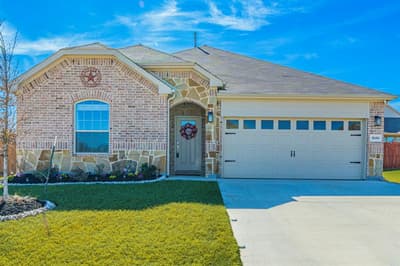 1240 Almond Road, Azle TX 76020