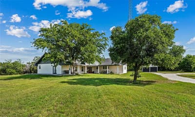 15966 Old China Spring Road, China Spring TX 76633