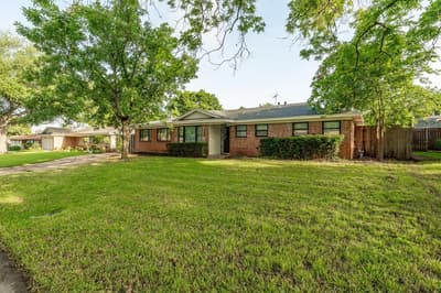 600 Circleview Drive N, Hurst TX 76054