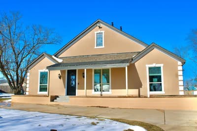 722 Clements Avenue, Van Alstyne TX 75495 - Photo 2