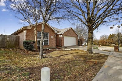 8417 Romanway Drive, Dallas TX 75249 - Photo 4