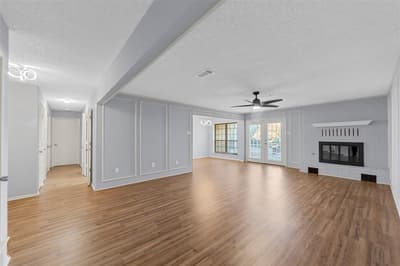 2827 Cross Timbers Drive, Irving TX 75060