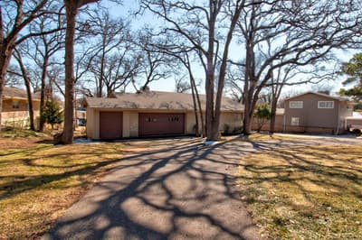207 Kiowa Drive W, Lake Kiowa TX 76240