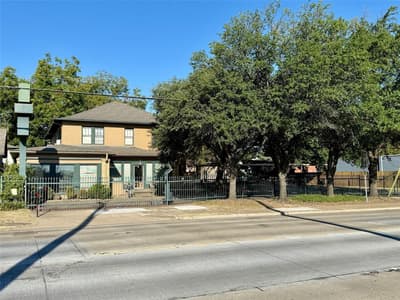 203b N Rockwall Avenue, Terrell TX 75160