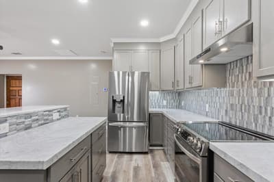 202 N Avenue D, Clifton TX 76634