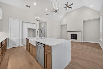 9821 Morning Cloak Drive, Denton TX 76207 - Photo 5